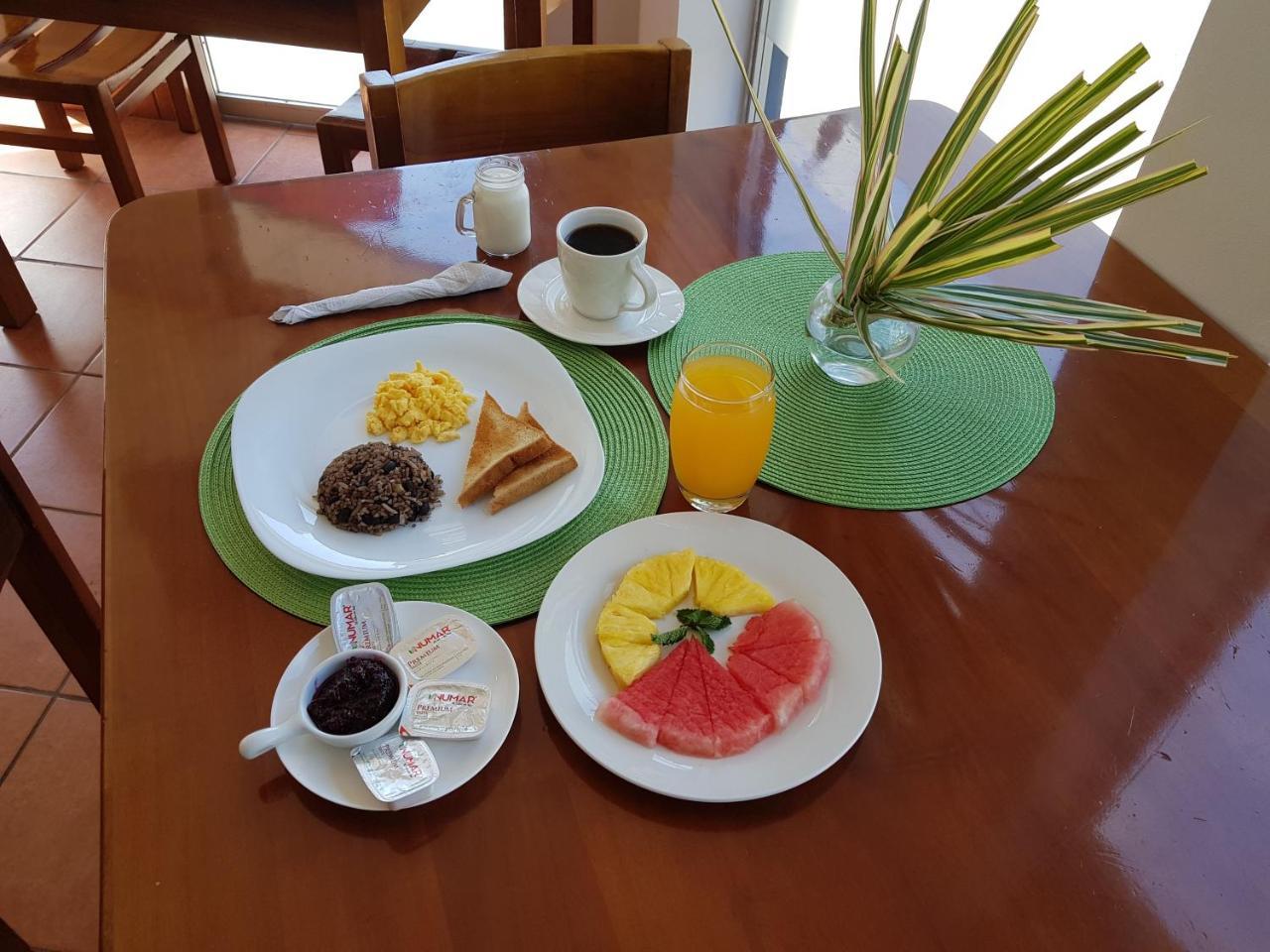 Park View - Airport & City Hotel Alajuela Extérieur photo